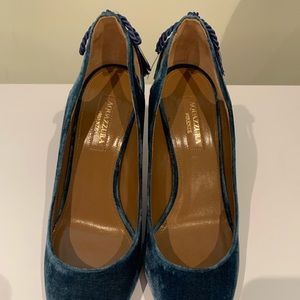 Aquazzura Forever Marilyn velvet pumps